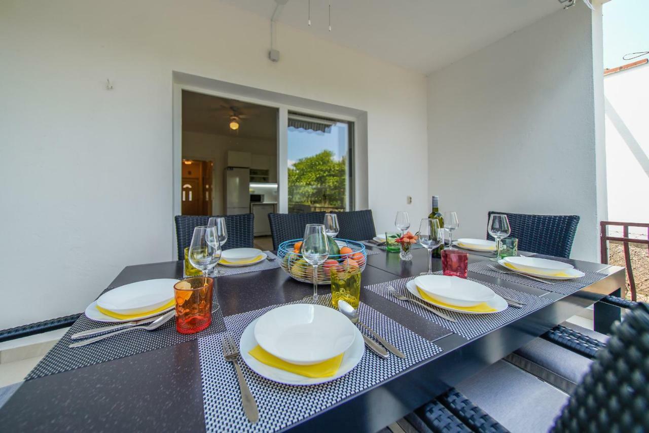 Guesthouse Klara Duba Stonska Екстер'єр фото