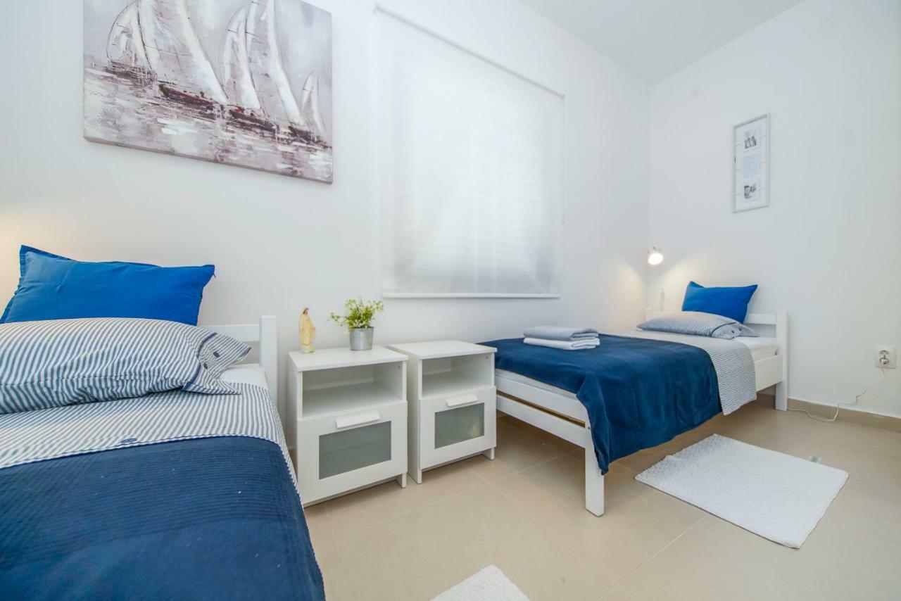 Guesthouse Klara Duba Stonska Екстер'єр фото